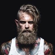 Garou - 01 - Cette ville se nomme...