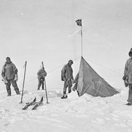 1st Miskatonic Expedition arrives