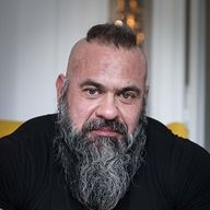 Roberto Herrero "Le Forge flamme"