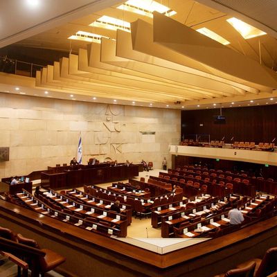 Sultana Kayoumerah header image