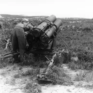 21cm Nebelwerfer 42