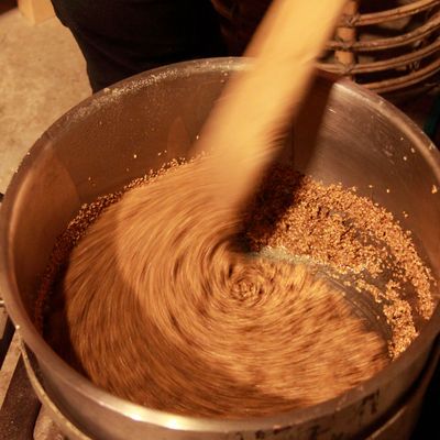 Pasteli (pah-STEH-lee) header image