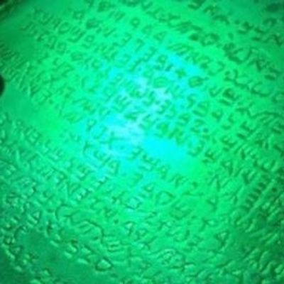 Table d'Emeraude header image